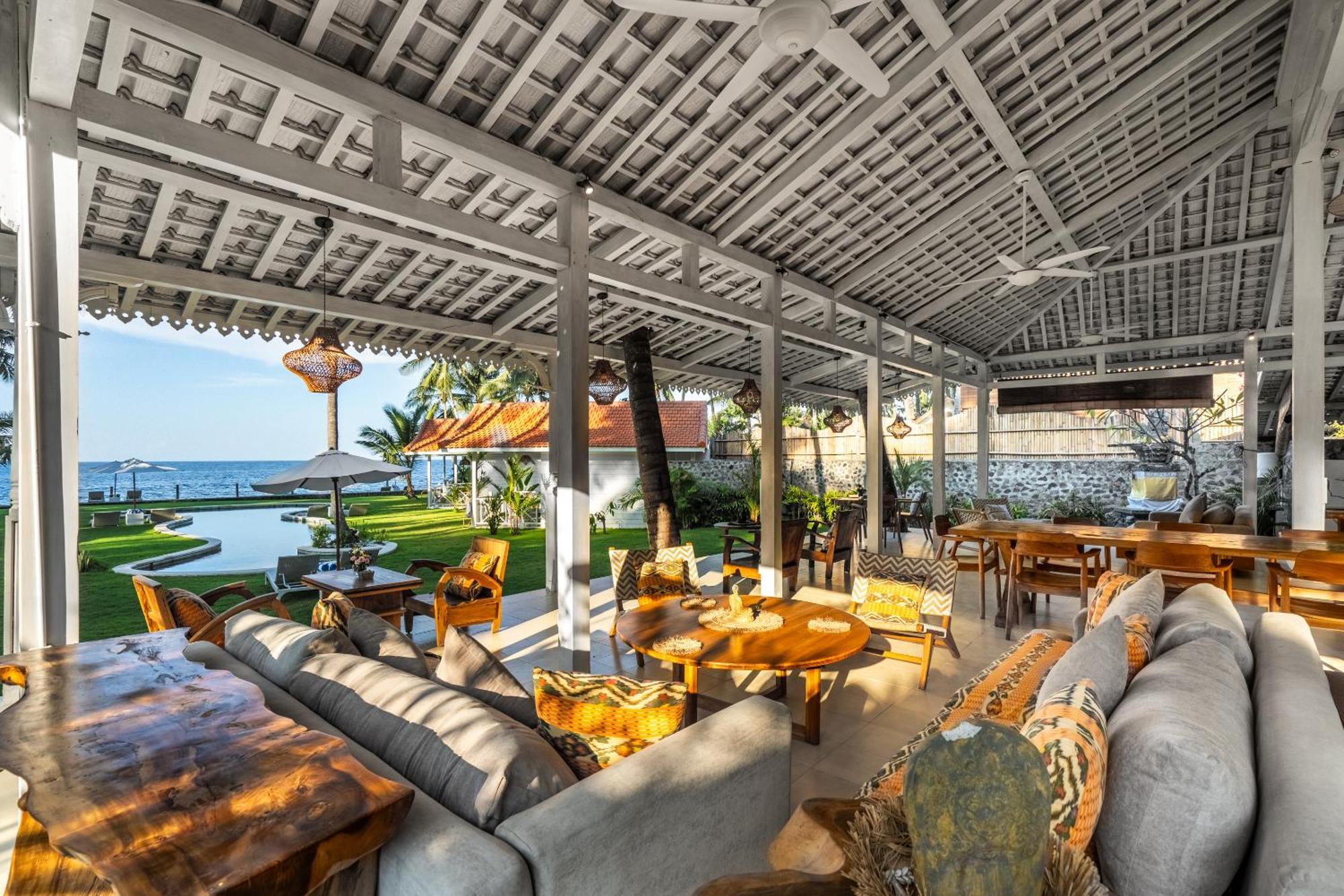 Senang Resort Tianyar Esterno foto