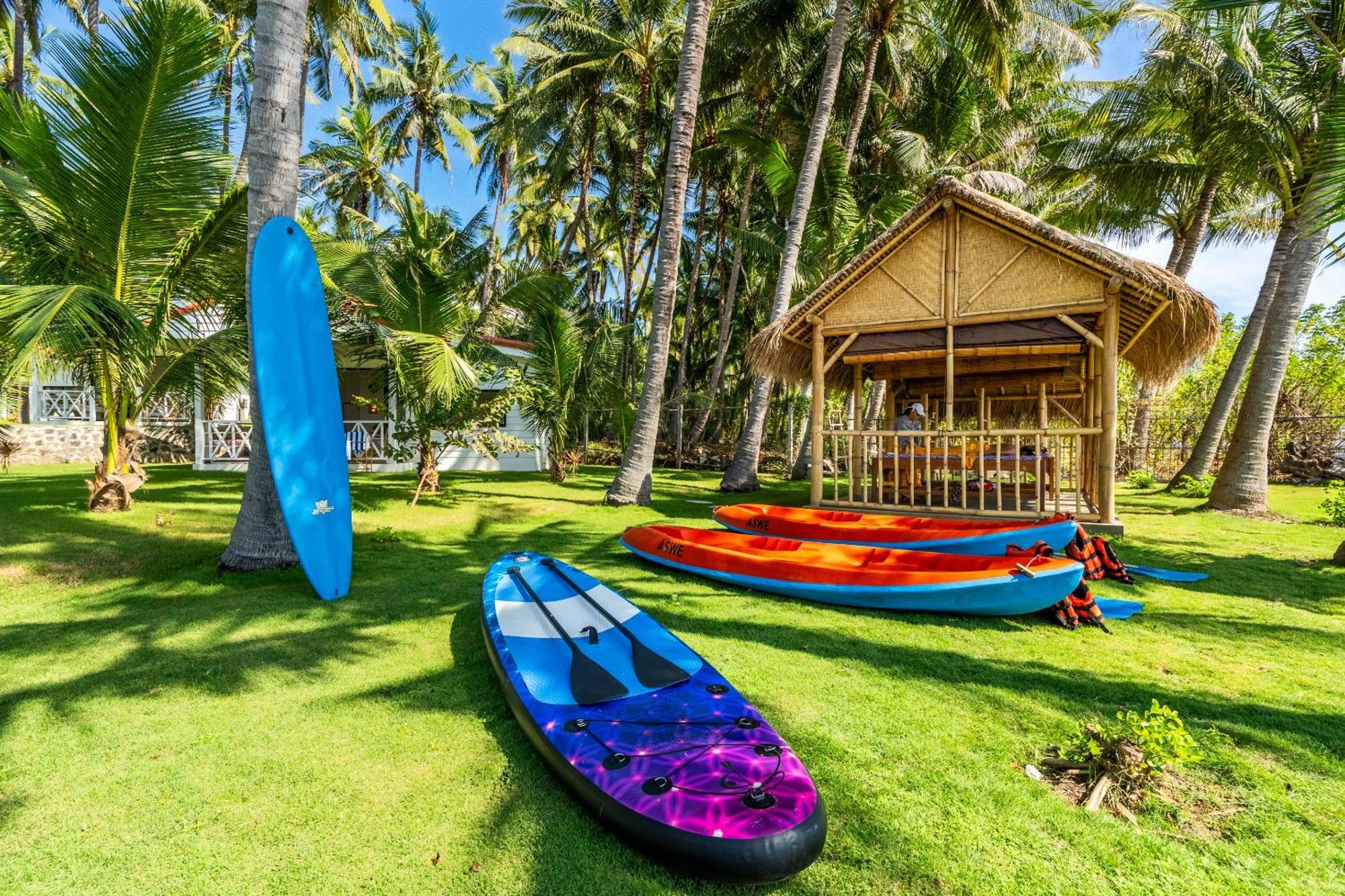 Senang Resort Tianyar Esterno foto