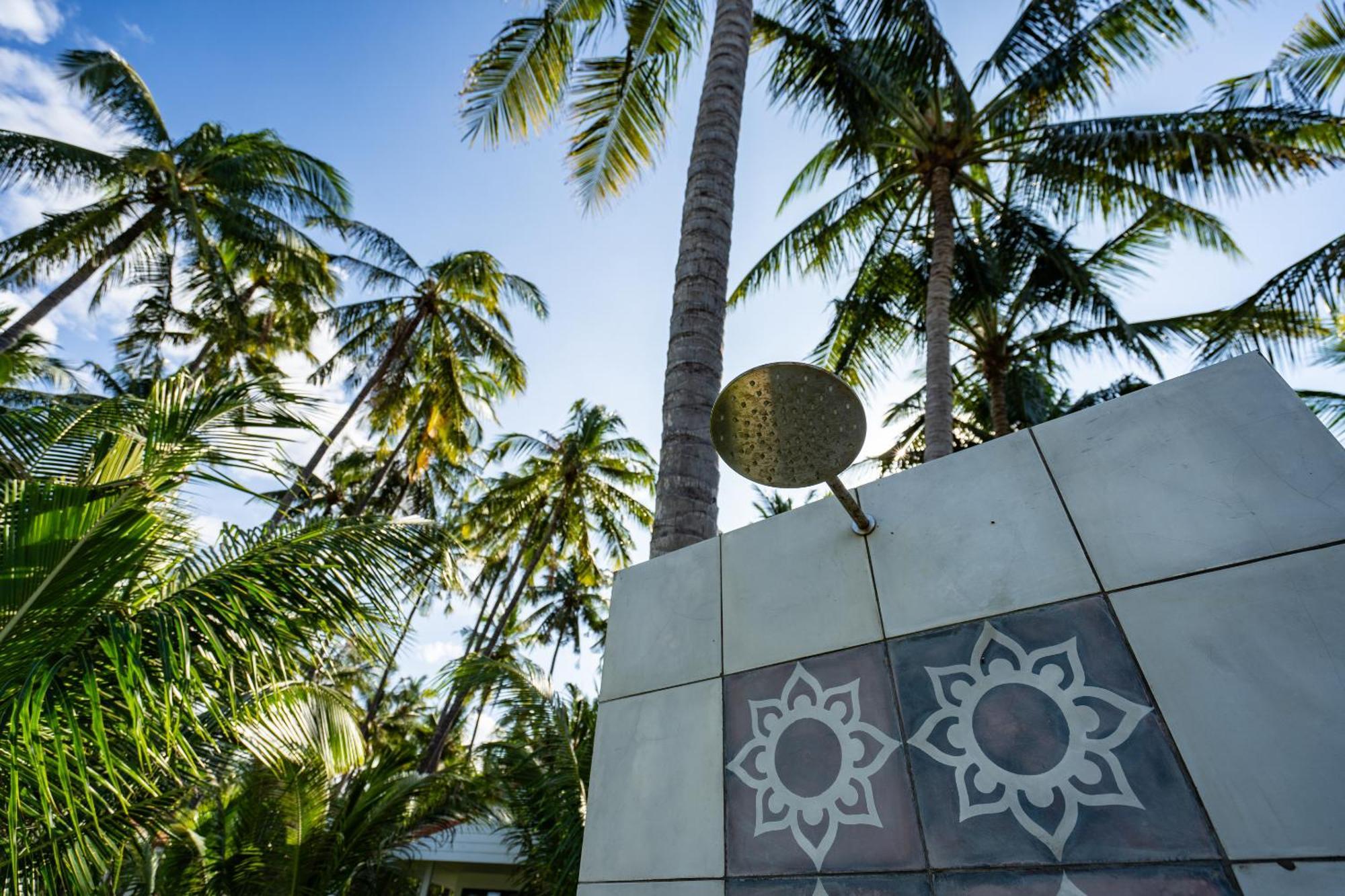 Senang Resort Tianyar Esterno foto