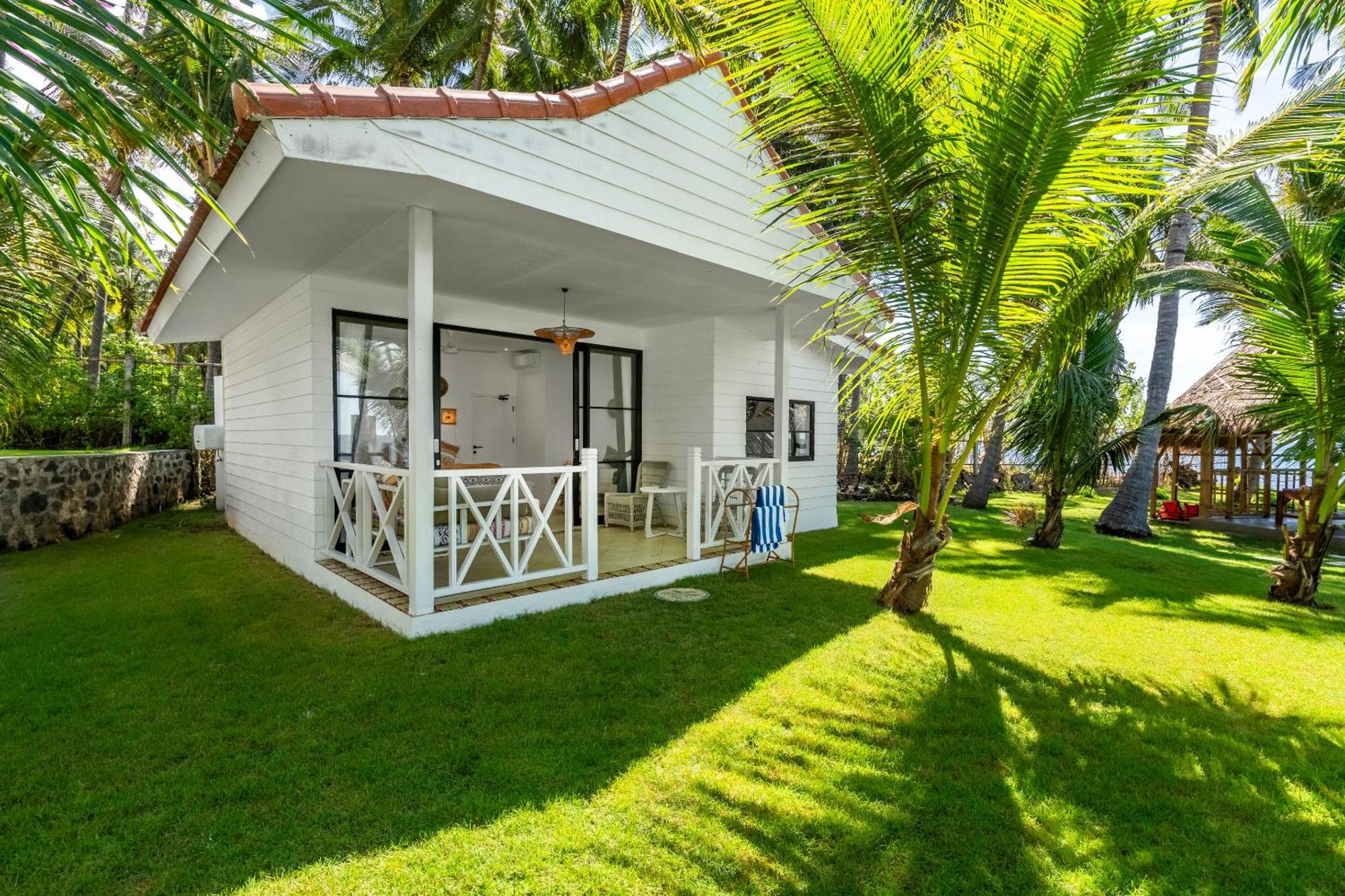 Senang Resort Tianyar Esterno foto